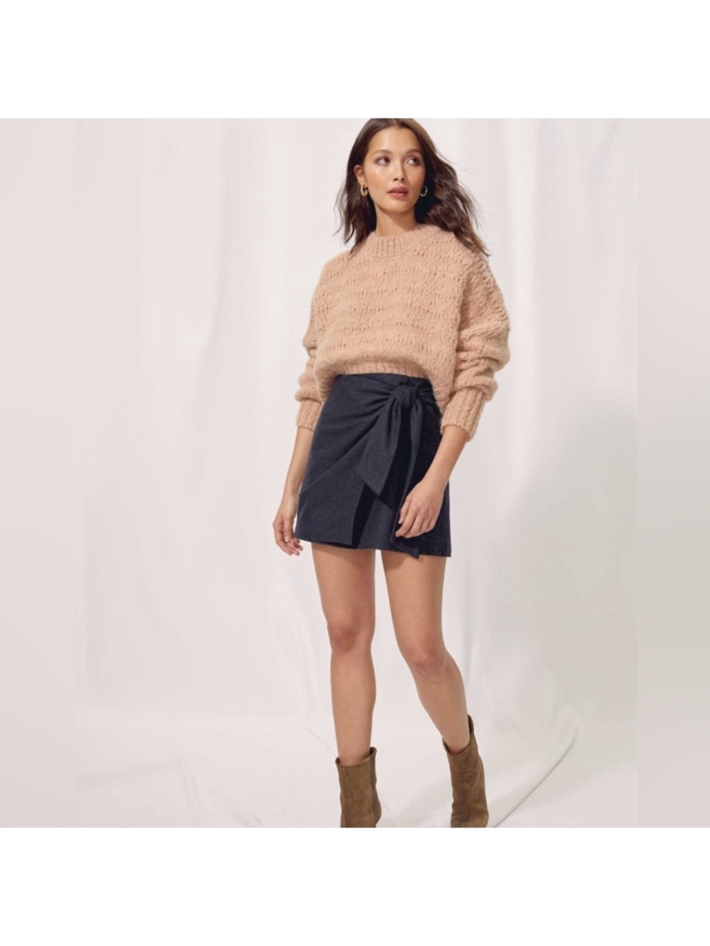 ARITZIA Wilfred CASHMERE and wool wrap skirt - Picture 3 of 11
